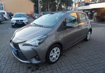 Toyota Yaris 79.999 km 12.990 &euro; Berlin 13407