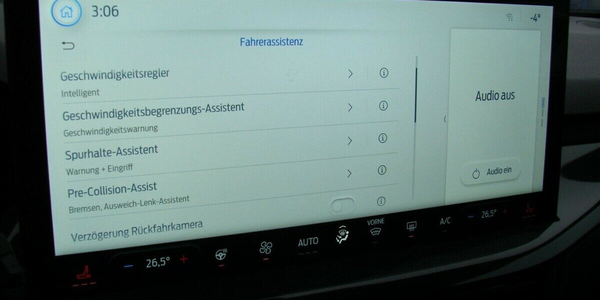Ford Focus 1.5L TDCi ST-Line X ACC LED AHK HUD Bliss 12.043 km 22.980 &euro; Falkensee 14612