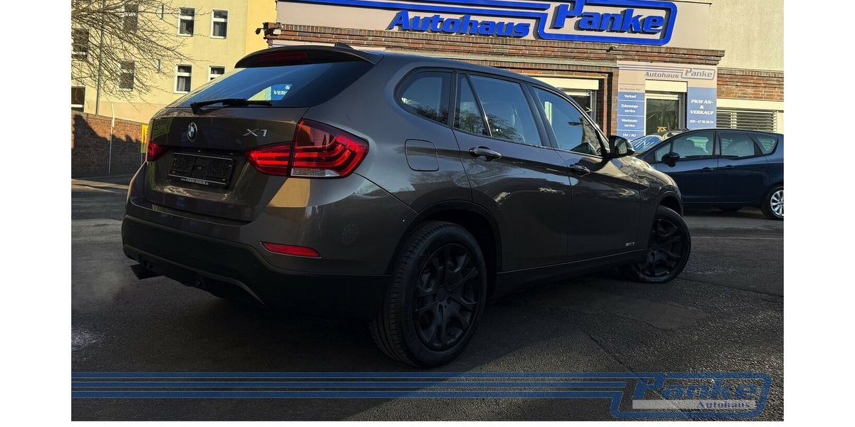 BMW X1 18 i sDrive Aut.*NAV*SHZ*Leder*USB*AC* 100.000 km 10.490 &euro; Berlin 13187