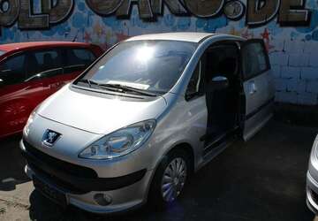 Peugeot 1007 96.000 km 1.999 &euro; Berlin 12347