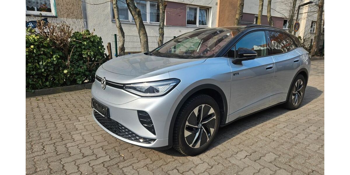 VW ID.4 70.395 km 26.600 &euro; Berlin 12099