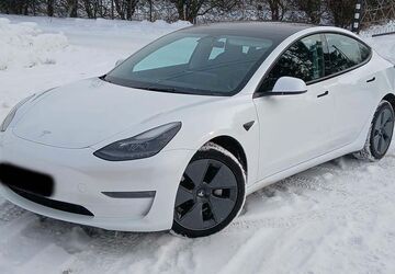 Tesla Model 3 72.000 km 24.999 &euro; Berlin 13349