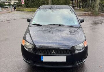 Mitsubishi Colt 188.100 km 2.500 &euro; Berlin 14197