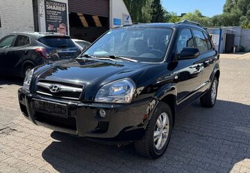 Hyundai TUCSON 111.000 km 6.499 &euro; Berlin 12357