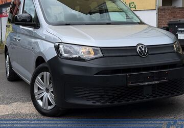 VW Caddy 111.671 km 17.990 &euro; Berlin - Pankow 13187