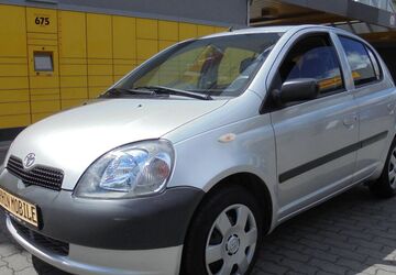 Toyota Yaris 133.500 km 2.550 &euro; Berlin/Hohenschönhausen 13055