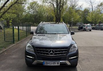 Mercedes-Benz ML 350 187.200 km 17.900 &euro; Berlin 13587