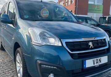 Peugeot Partner 94.000 km 9.490 &euro; Berlin 10551