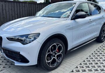 Alfa Romeo Stelvio 30.500 km 36.900 &euro; Rüdersdorf-Tasdorf 15562