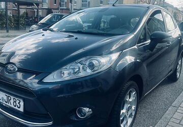 Ford Fiesta 185.000 km 2.500 &euro; Berlin 13357