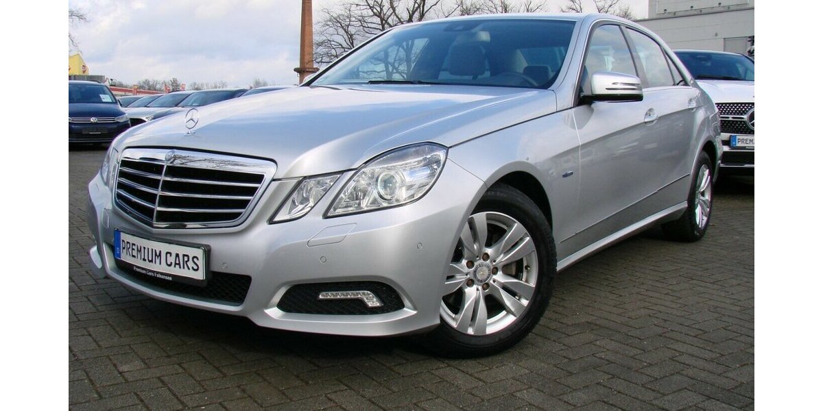 Mercedes-Benz E 220 CDI Avantgarde BlueEfficiency Multikontursit 141.322 km 13.980 &euro; Falkensee 14612