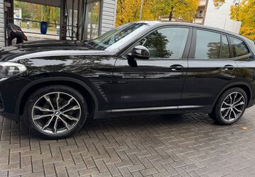 BMW X3 126.000 km 22.999 &euro; Berlin 12167