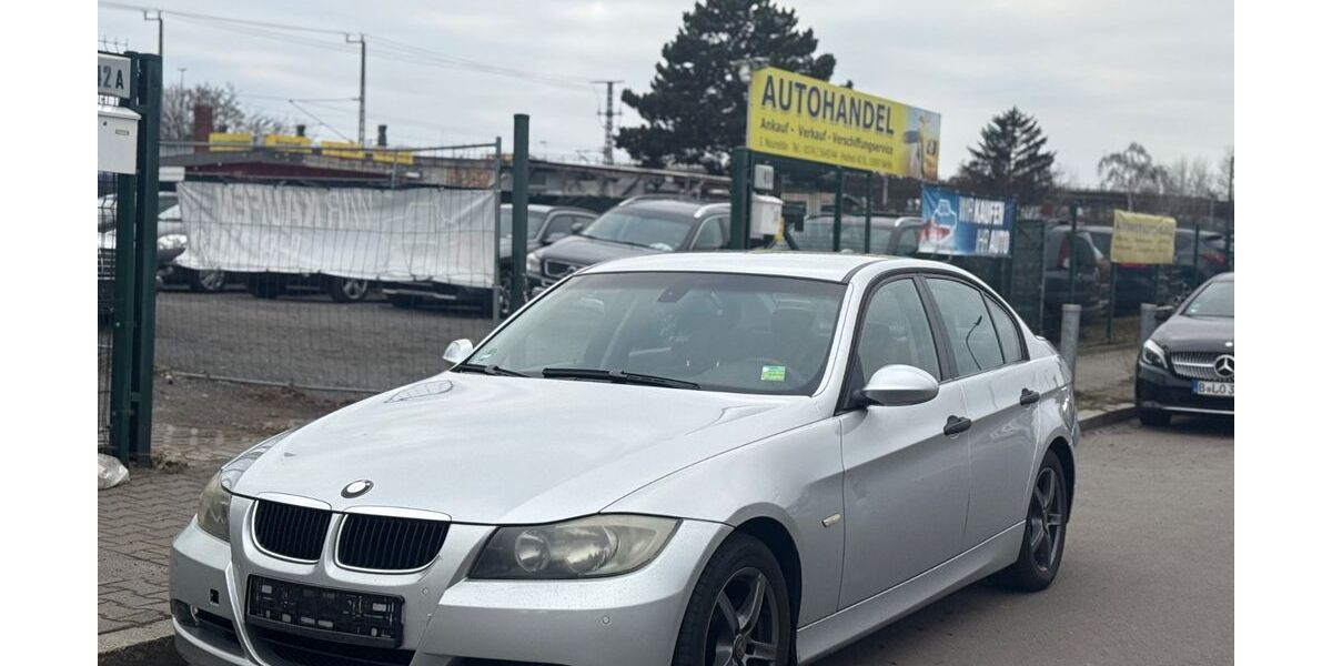 BMW 320 270.162 km 1.999 &euro; Berlin 13597