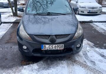 Mitsubishi Grandis 240.000 km 2.000 &euro; Berlin 12687
