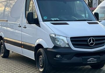 Mercedes-Benz Sprinter 214.000 km 13.650 &euro; Berlin 13088