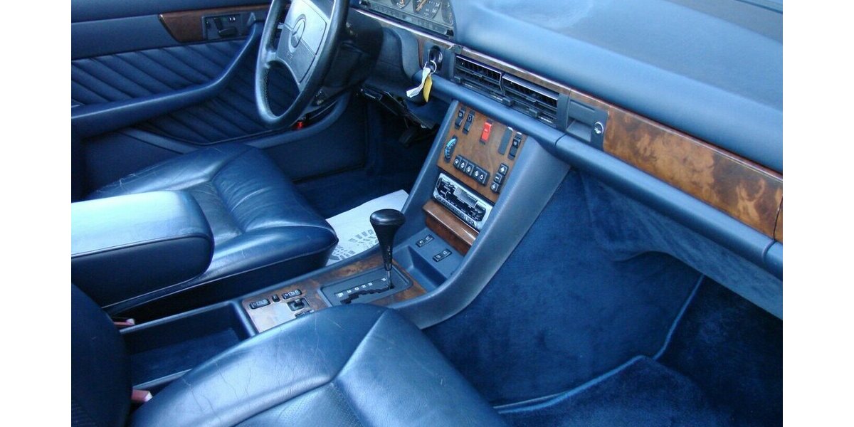 Mercedes-Benz 560 SEL W126 Tempomat Leder Memory Schiebedach 182.855 km 24.980 &euro; Falkensee 14612