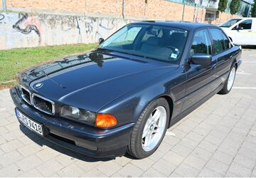BMW 740 93.600 km 24.900 &euro; Berlin 12621