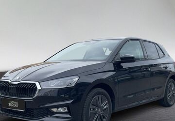 Skoda Fabia 1.999 km 23.690 &euro; Berlin 10365