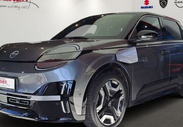 Nissan Micra 2.300 km 31.990 &euro; Berlin 13599