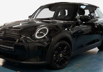 Mini Cooper SE 17.296 km 19.700 &euro; Berlin 13593