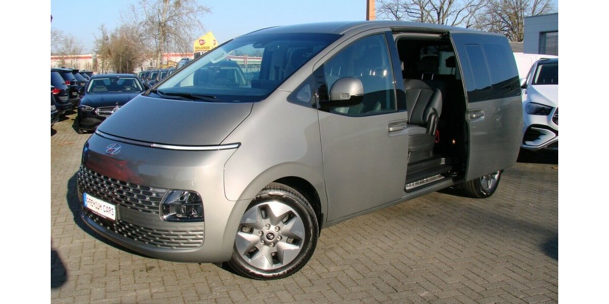 Hyundai Staria Prime 2.2CRDI 9-Sitzer ACC LED 24.308 km 39.980 &euro; Falkensee 14612