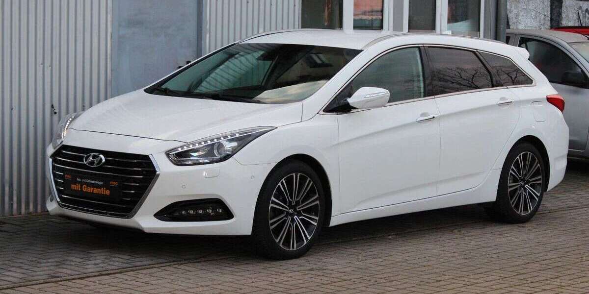 Hyundai i40 98.990 km 13.980 &euro; Berlin 13089