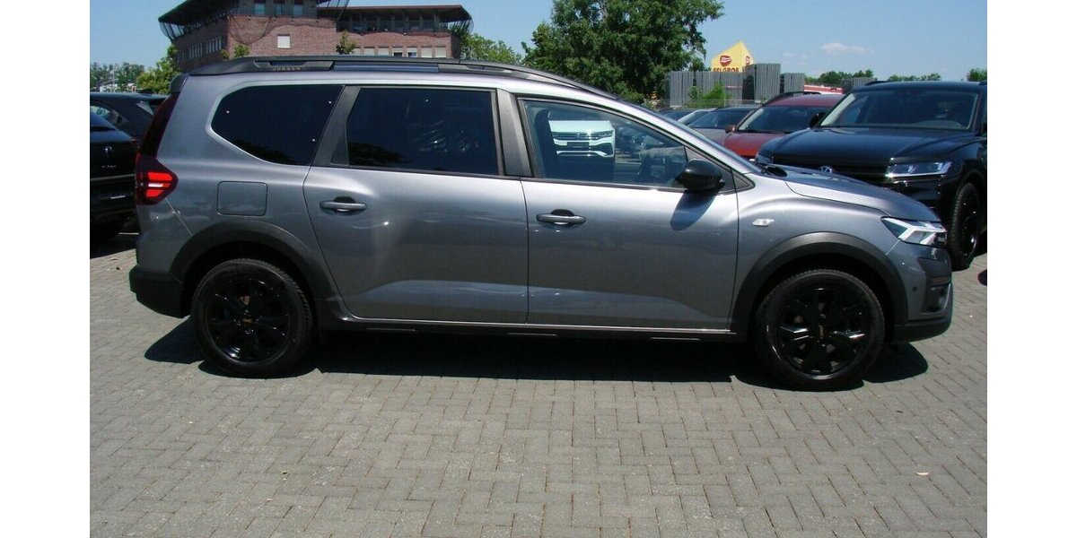 Dacia Jogger 1.0TCe 110 Extreme+ LED 7Sitzer Totwinkel 42.652 km 18.980 &euro; Falkensee 14612