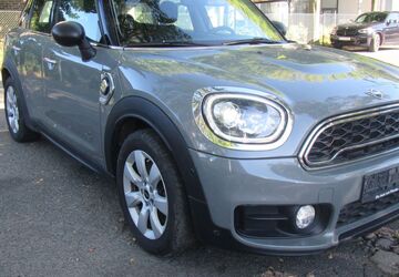 Mini Cooper SE Countryman 52.700 km 19.990 &euro; Berlin 12309