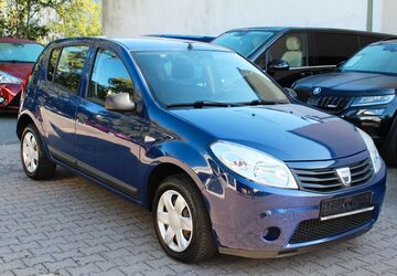 Dacia Sandero 88.500 km 2.490 &euro; Berlin 12347