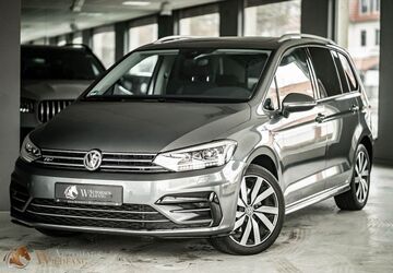 VW Touran 83.869 km 21.900 &euro; Berlin 13057