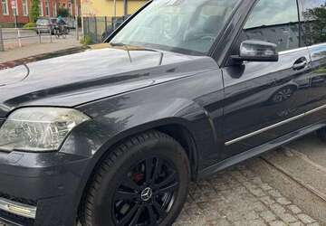 Mercedes-Benz GLK 350 226.000 km 7.890 &euro; Berlin 12107