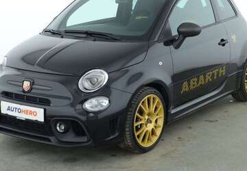 Abarth 695 1.923 km 29.980 &euro; Berlin 14059