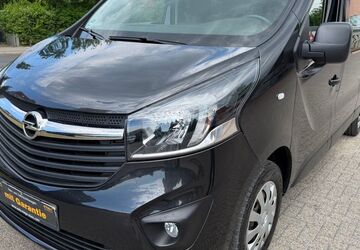 Opel Vivaro 105.000 km 17.800 &euro; Berlin 13158
