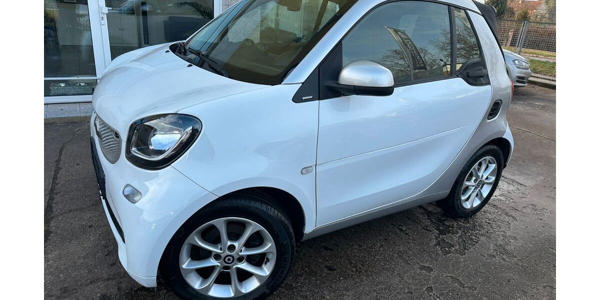 Smart ForTwo 73.000 km 13.290 &euro; Berlin 12524