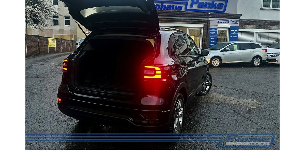 VW T-Cross 1.0 TSI R-Line DSG OPF*ACC*NAV*RFK*LED* 81.393 km 17.890 &euro; Berlin 13187