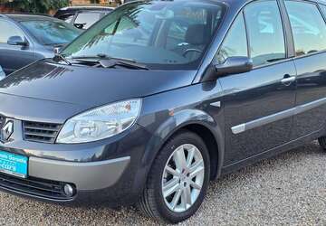 Renault Scenic 43.313 km 6.999 &euro; Berlin 13589