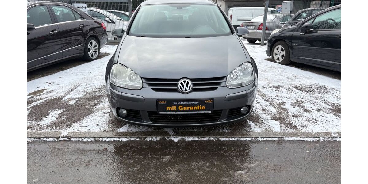 VW Golf 132.000 km 5.500 &euro; Berlin 12309