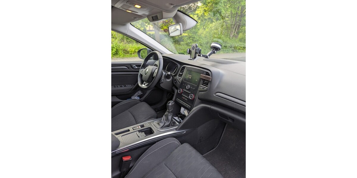 Renault Megane 42.300 km 13.599 &euro; Berlin 10178