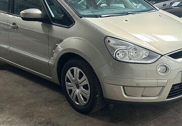 Ford S-Max 198.000 km 4.450 &euro; Berlin 13409