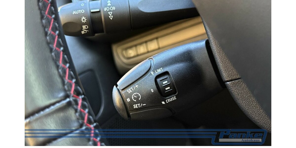 Peugeot 208 Allure*GT-Line*Pano*U-Connect*SHZ*R-Cam* 156.392 km 7.850 &euro; Berlin 13187