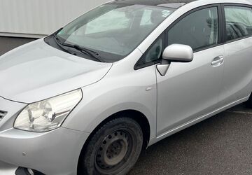 Toyota Verso 351.000 km 3.950 &euro; Berlin 12057
