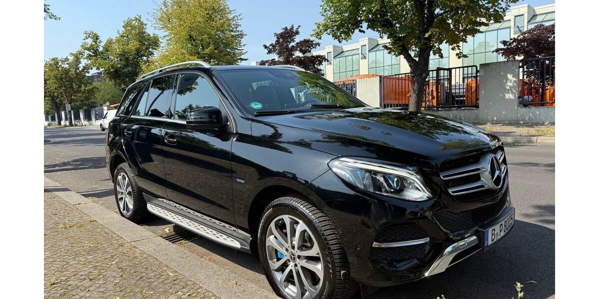 Mercedes-Benz GLE 500 130.000 km 39.000 &euro; Berlin 10587