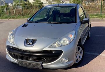 Peugeot 206 93.000 km 2.890 &euro; Berlin 12247