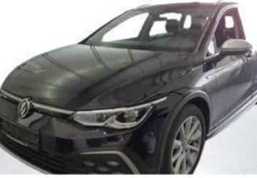 VW Golf 27.597 km 32.990 &euro; Berlin 14167