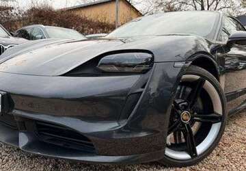 Porsche Taycan 62.993 km 63.990 &euro; Großbeeren 14979