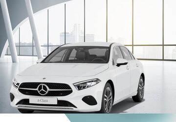 Mercedes-Benz A 180 11.569 km 28.980 &euro; Potsdam 14480