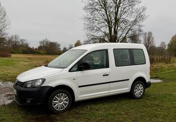 VW Caddy 85.600 km 13.490 &euro; Schulzendorf 15732