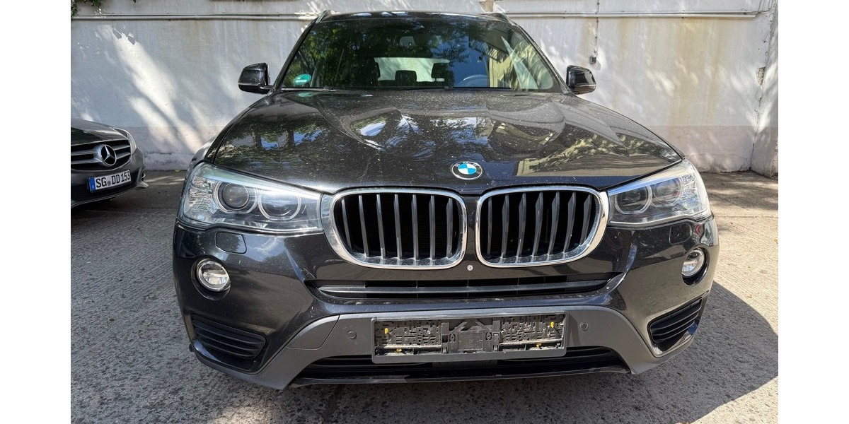 BMW X3 xDrive 20 d Advantage Nav 360 Cam Leder Xenon 132.920 km 17.000 &euro; Berlin 10247