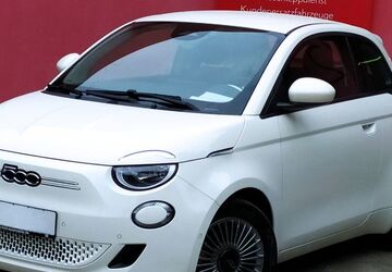 Fiat 500e 2.200 km 16.990 &euro; Berlin 10317