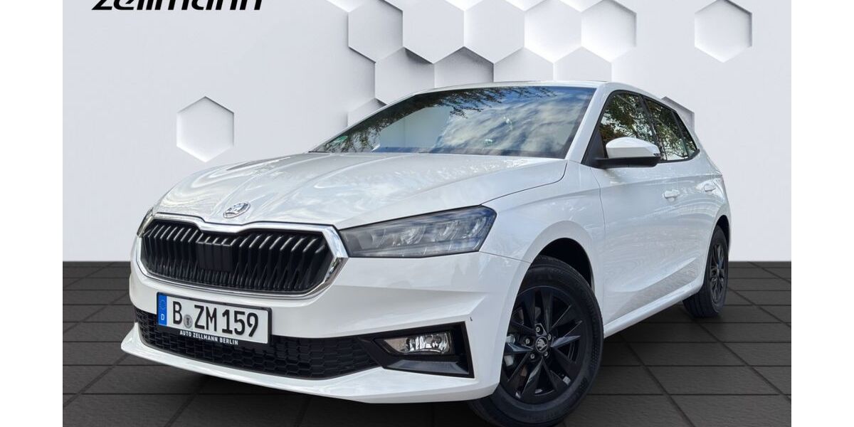 Skoda Fabia 9.000 km 19.475 &euro; Berlin 12524